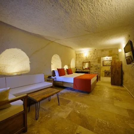 Vezir Cave 2*