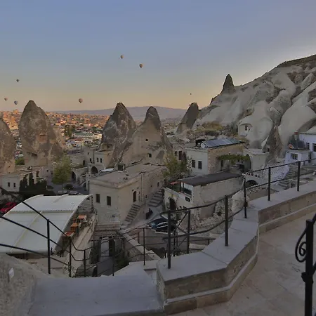 Hotel Vezir Cave 2*