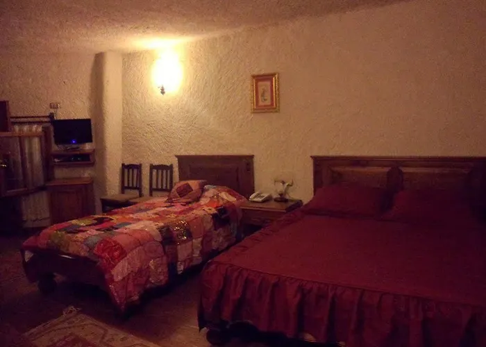 ヴェジール ケーブ スイーツ 2* ギョレメ